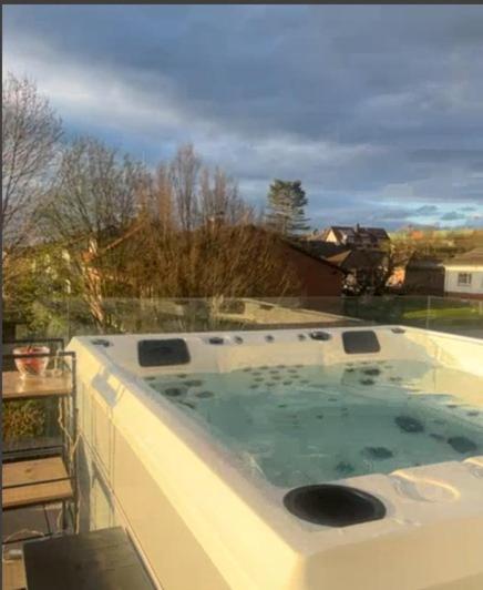 K&T Estate Resort & Spa - Flughafennahe Gaestesuite Hofheim am Taunus Luaran gambar